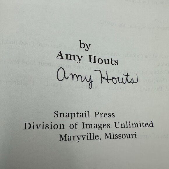 Cooking Around The Calendar With Kids: Holiday & Seasonal Food And Fun By Amy Ho - Picture 5 of 6